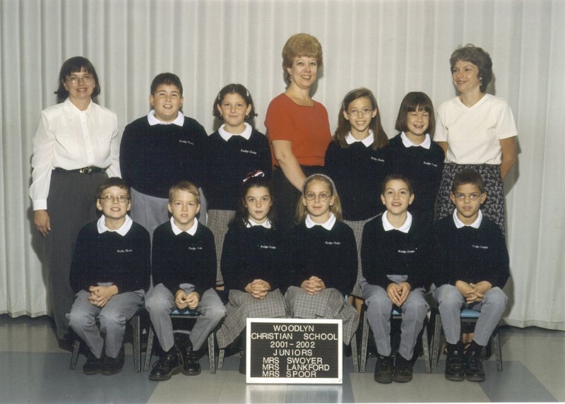 Caelyn Class School Oct 2001.jpg